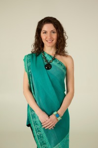scarf sari style